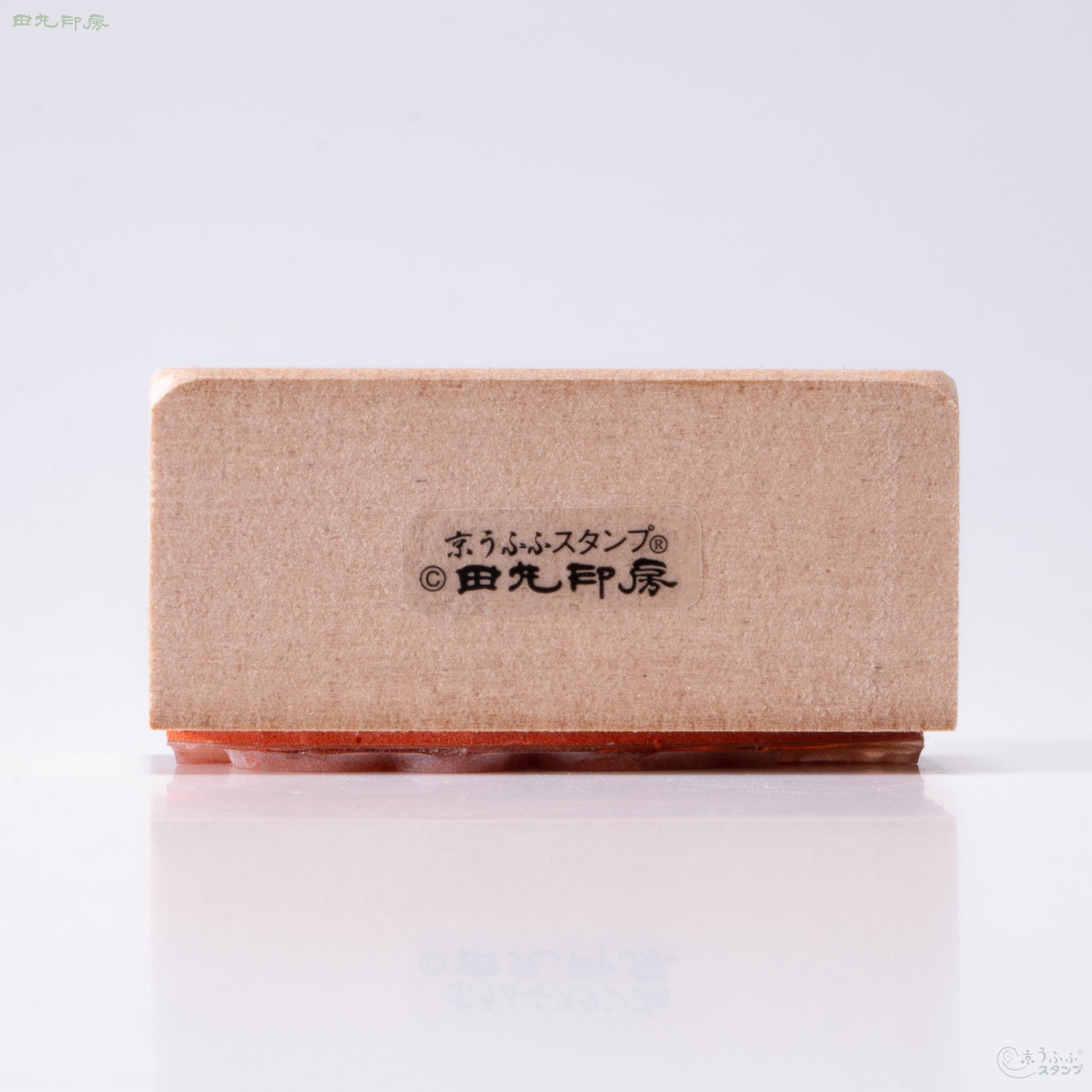 灰色的