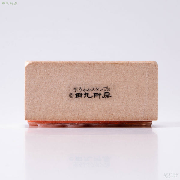 灰色的