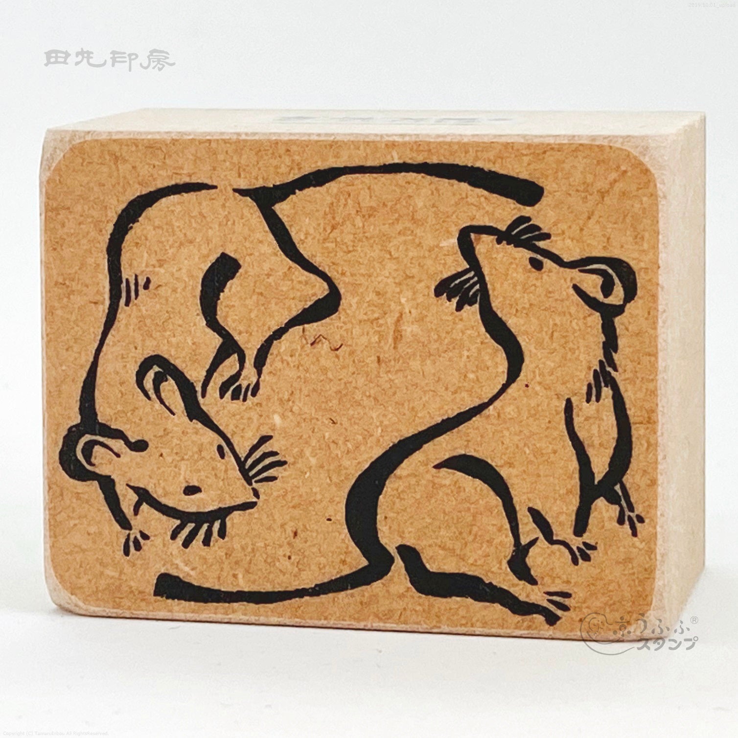 Brush mouse