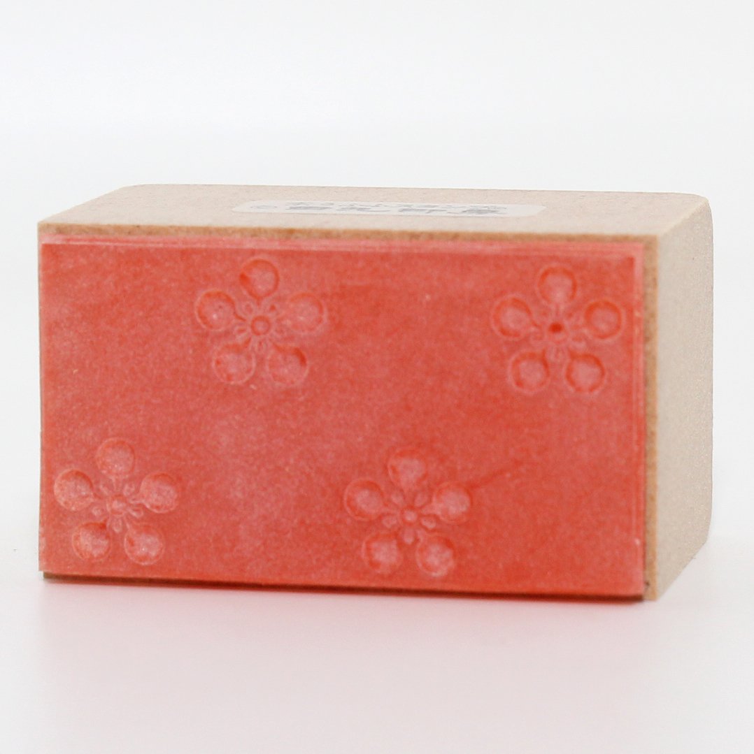 Kaga plum blossom pattern