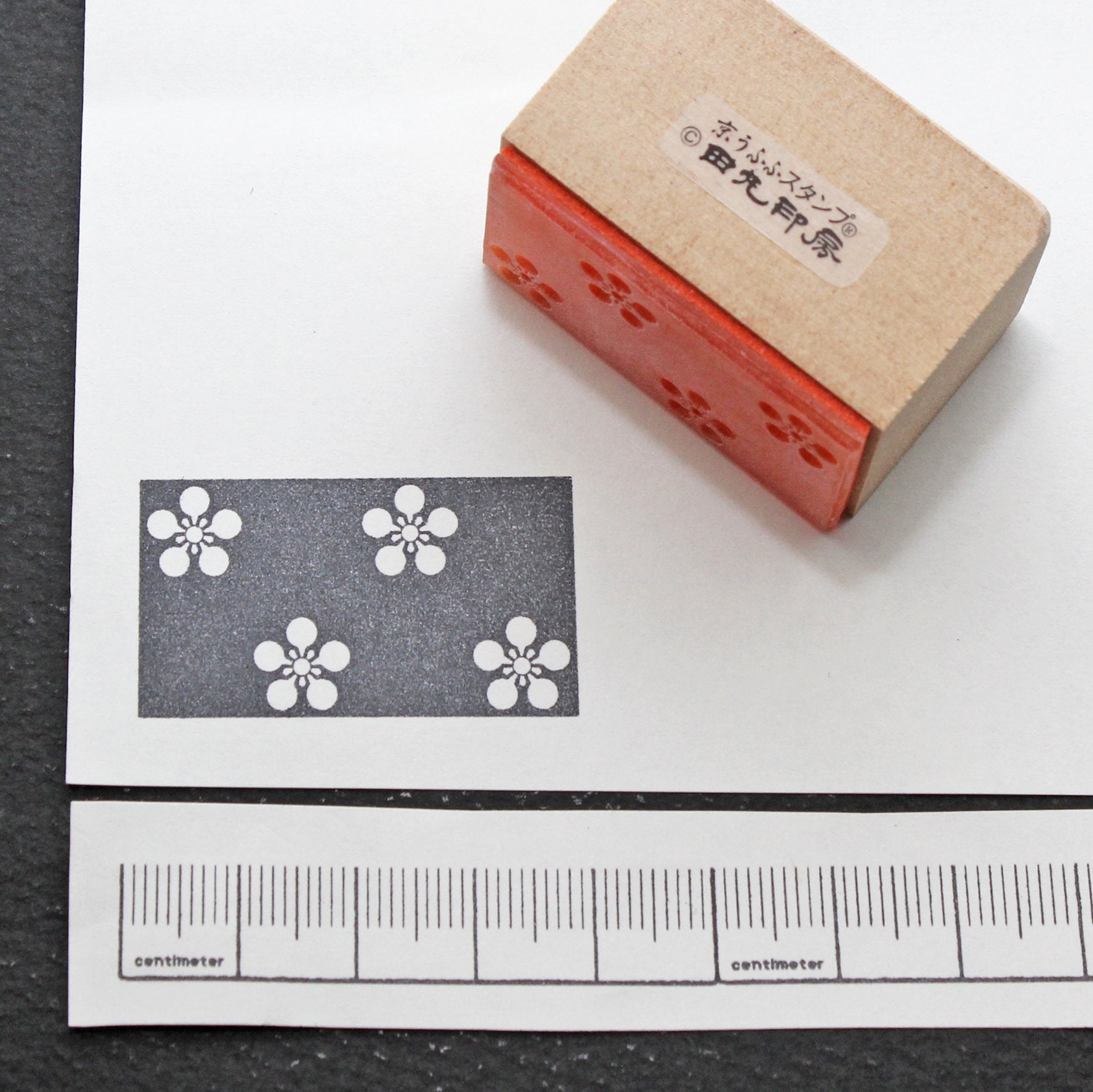 Kaga plum blossom pattern