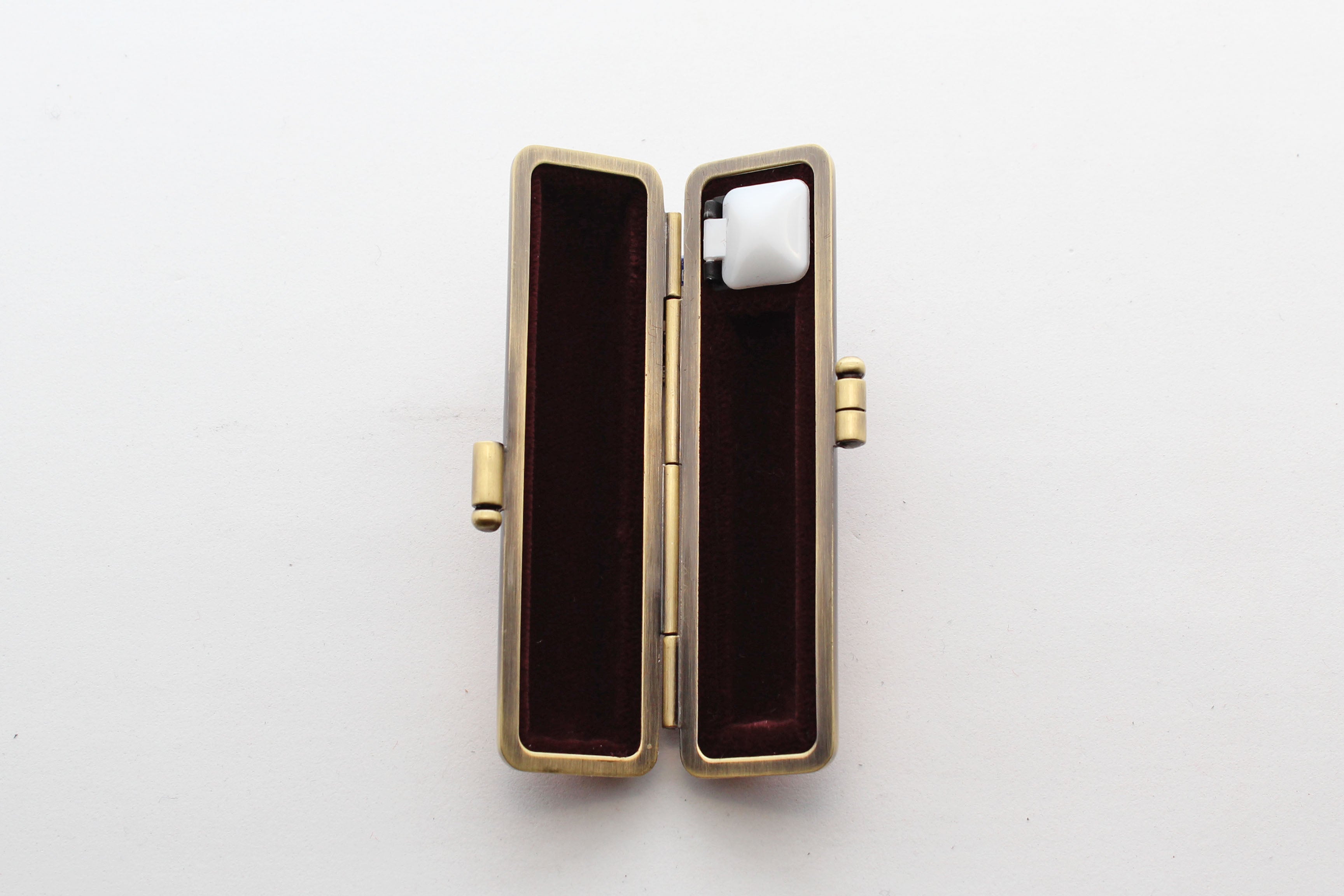 Wood grain case